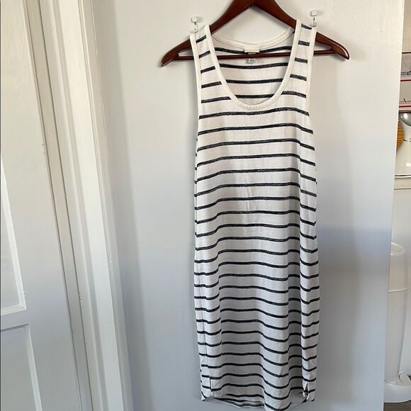 🔵A New Day Black and White Striped dress size M - Picture 1 of 5